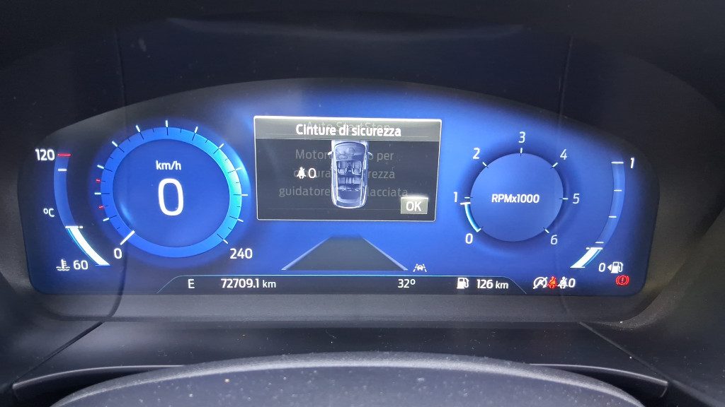 FORD Kuga 2.0 EcoBlue Hybrid 150 CV 2WD Titanium Business - 6