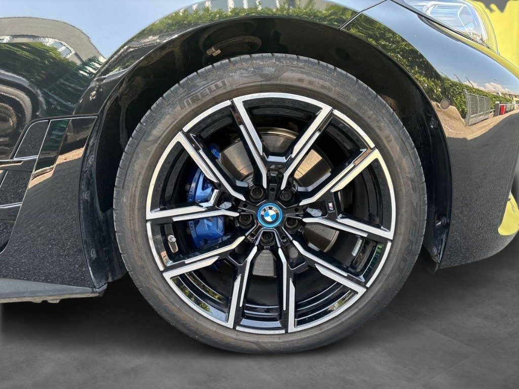 BMW i4 eDrive 40 Msport - 5