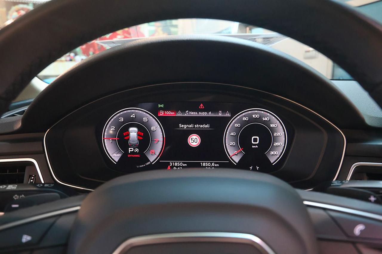 AUDI A4 allroad 45 TFSI S-Tronic Identity Contrast - 37
