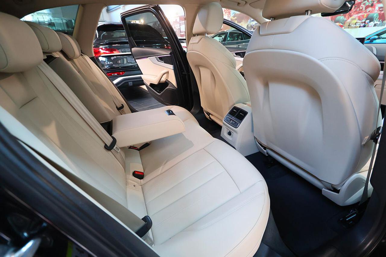 AUDI A4 allroad 45 TFSI S-Tronic Identity Contrast - 20
