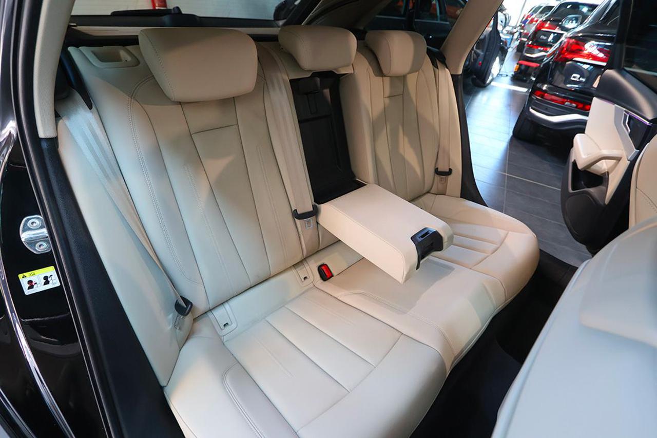 AUDI A4 allroad 45 TFSI S-Tronic Identity Contrast - 21