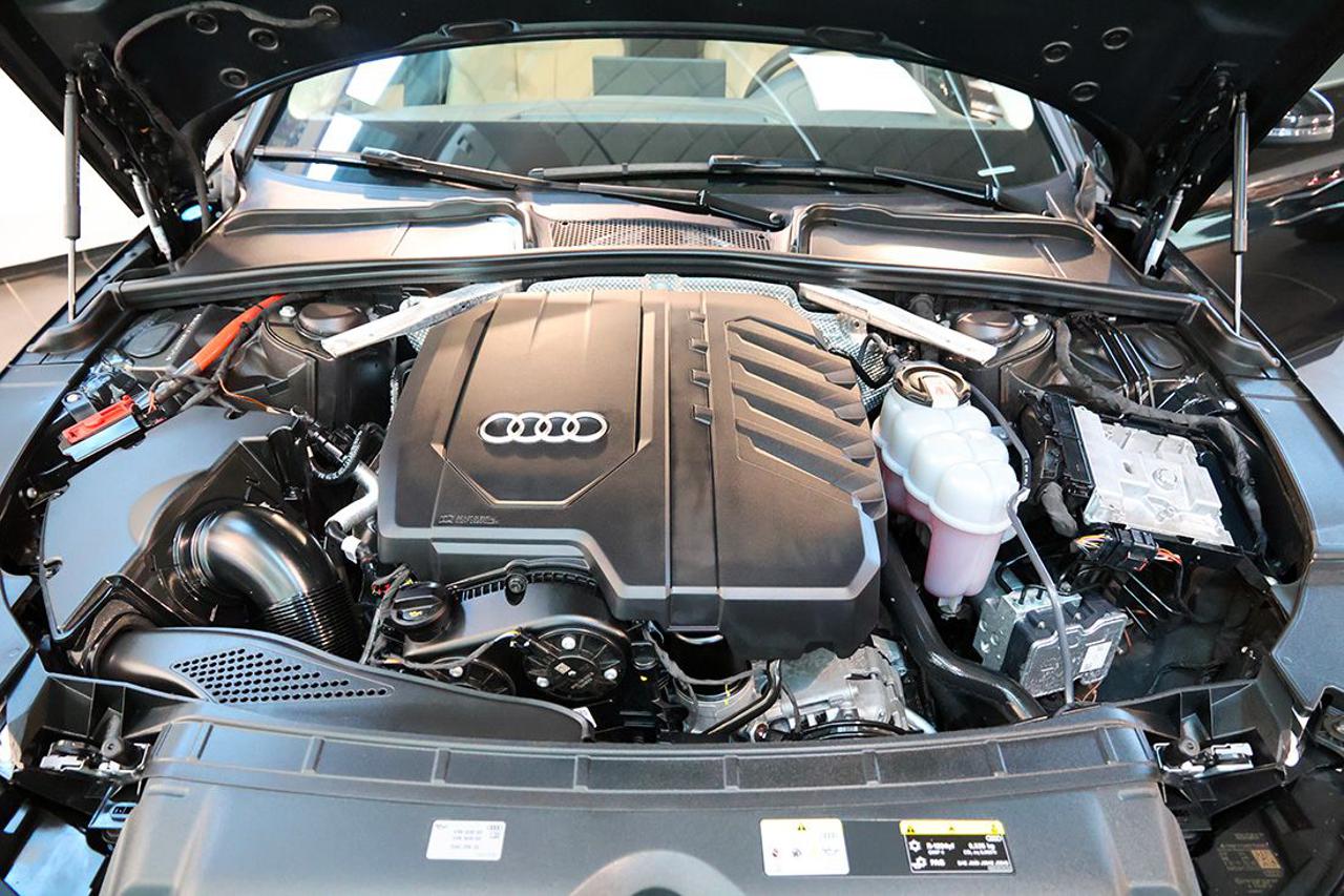 AUDI A4 allroad 45 TFSI S-Tronic Identity Contrast - 12