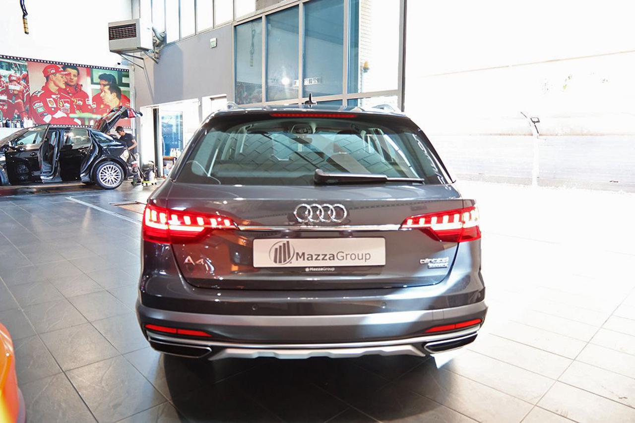 AUDI A4 allroad 40 TDI S-Tronic Identity Contrast - 8