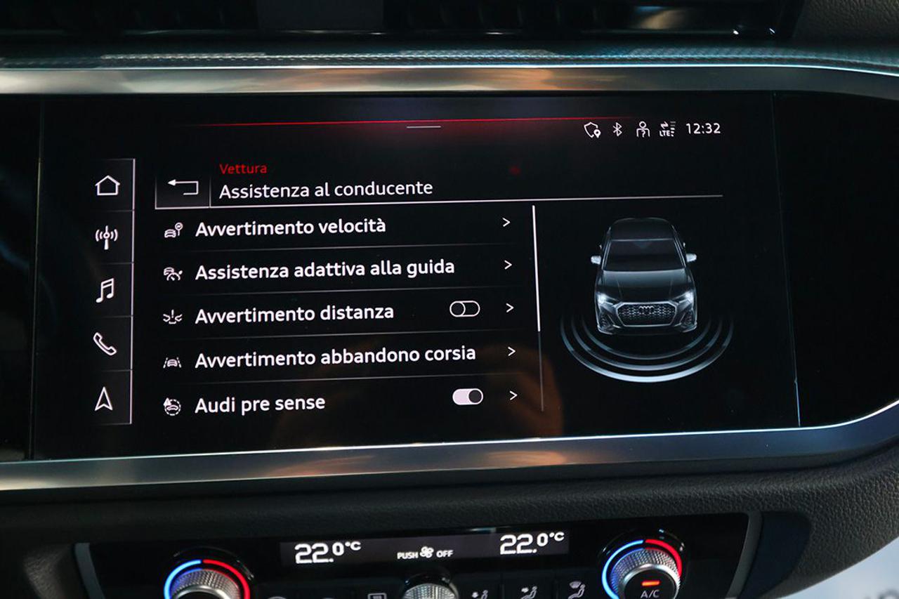 AUDI Q3 35 TDI Sportback S-Tronic S-Line - 28