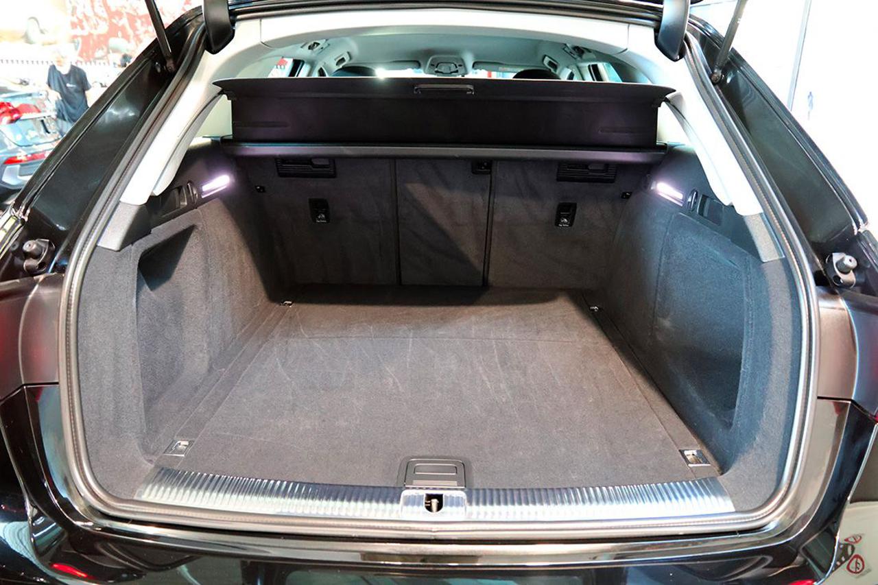 AUDI A4 30 TDI Avant S-Tronic S-Line - 12