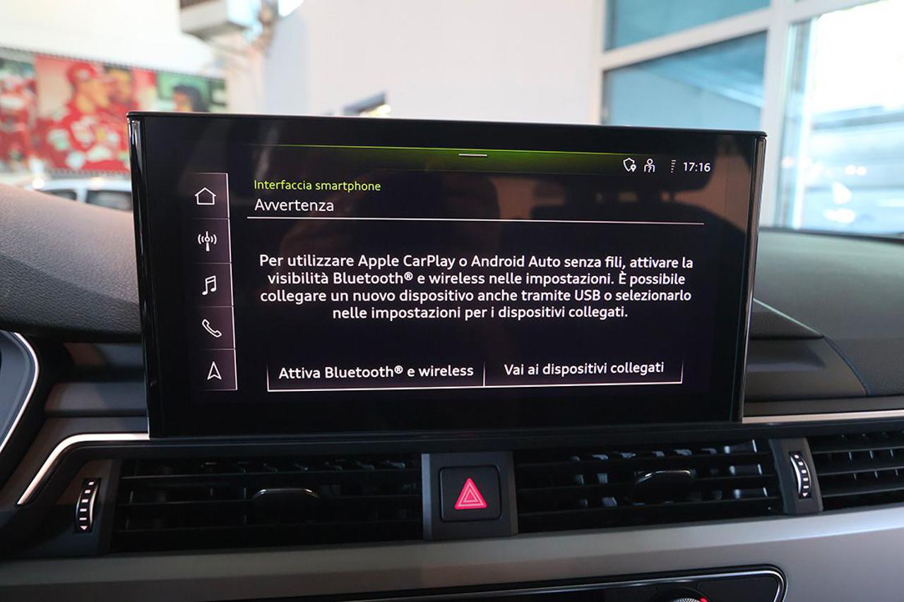 AUDI A4 30 TDI Avant S-Tronic S-Line - 26