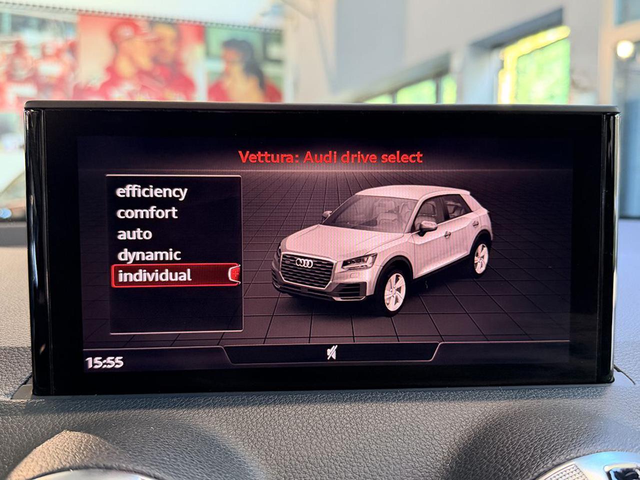 AUDI Q2 35 TFSI S-Line - 25