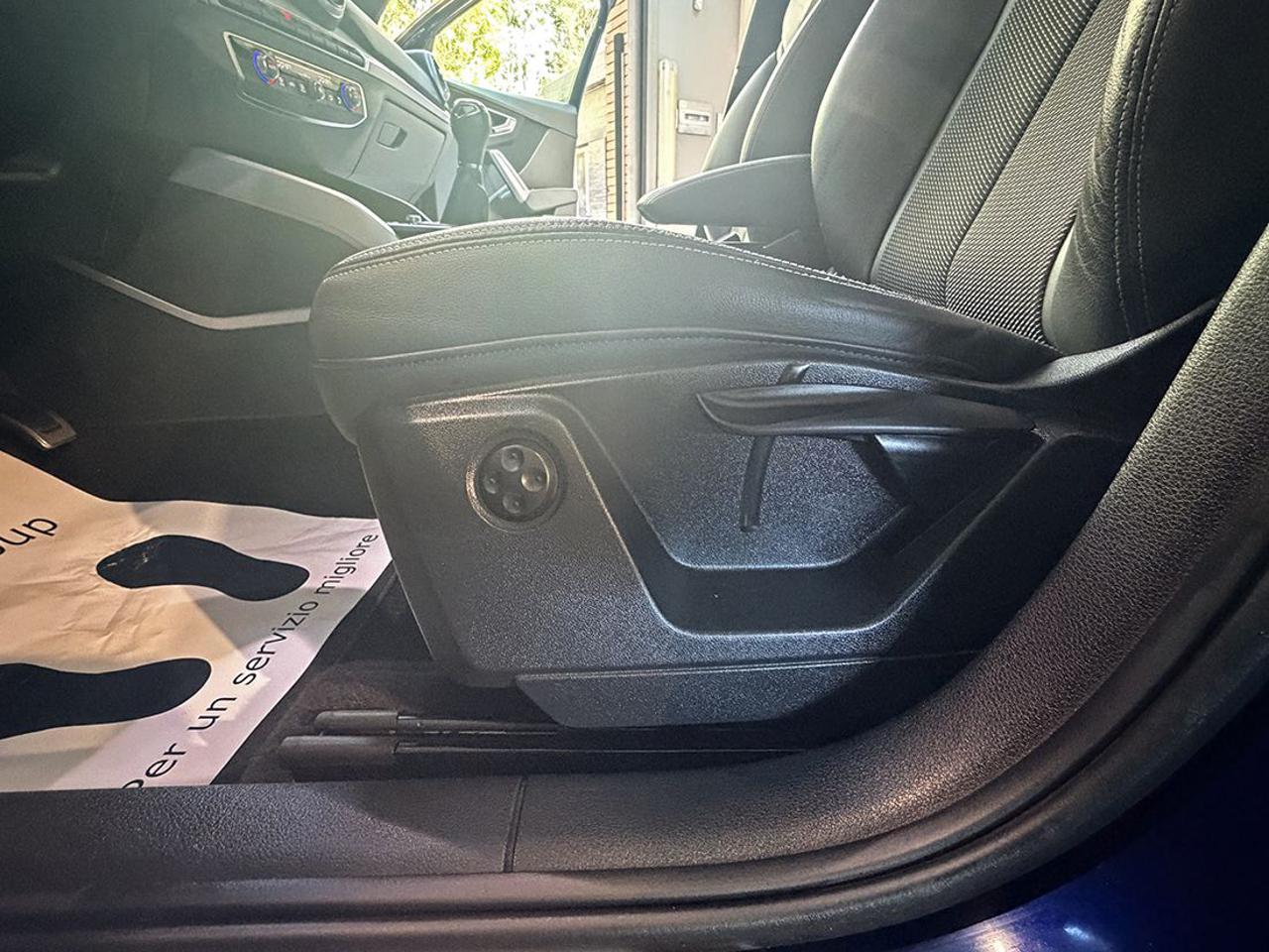 AUDI Q2 35 TFSI S-Line - 34