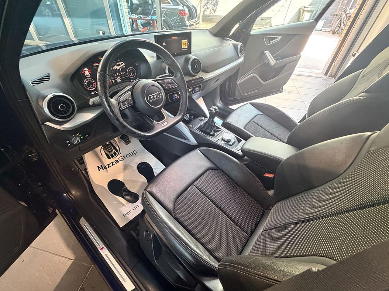 AUDI Q2 35 TFSI S-Line - 14