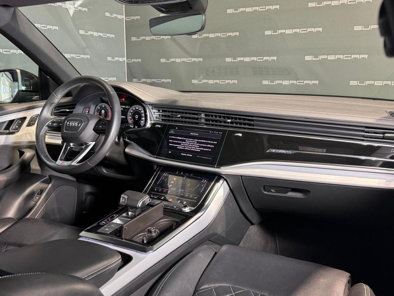 AUDI Q8 50 TDI 286 CV quattro tiptronic S-line - 9