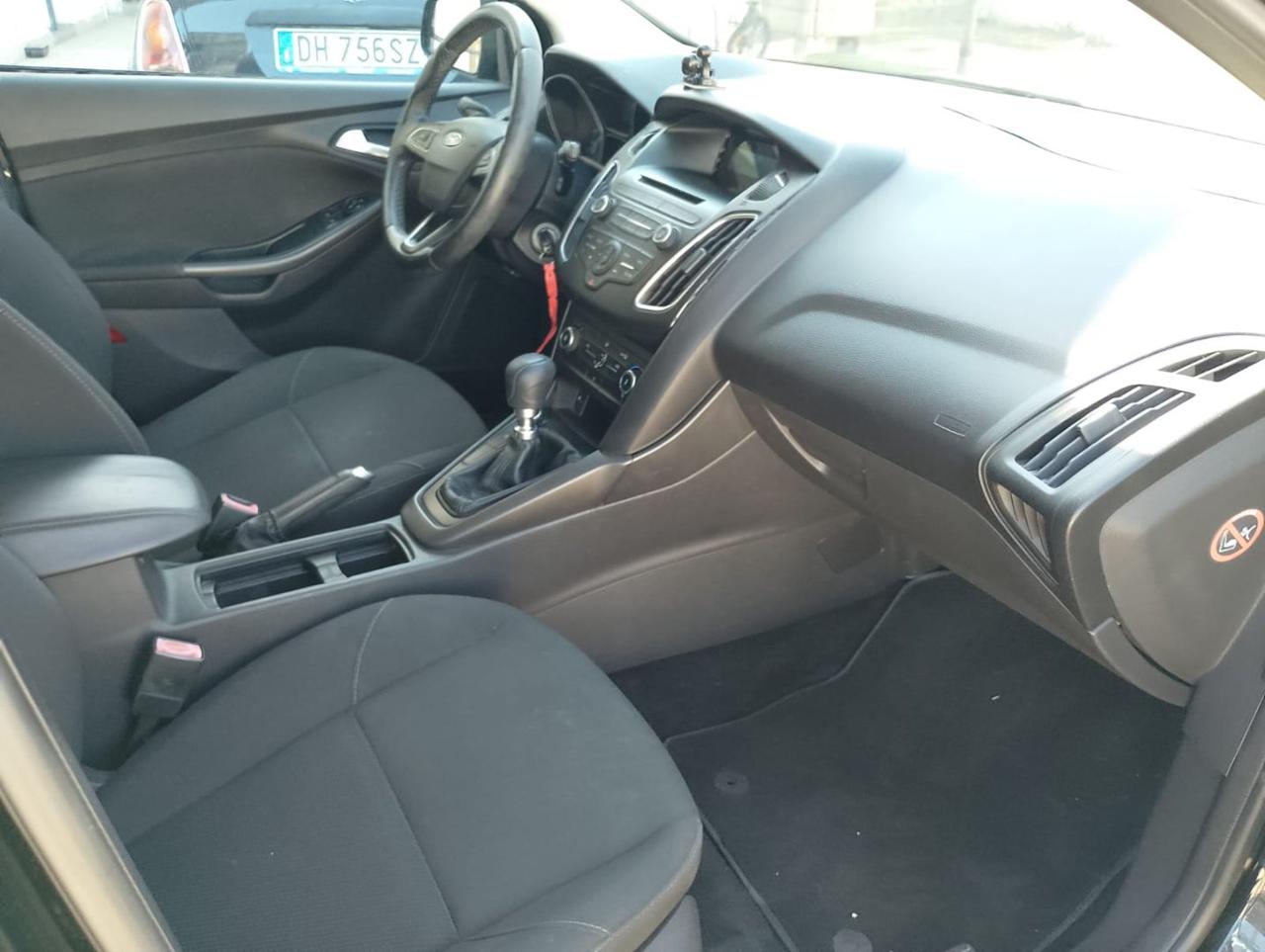 FORD Focus 1.5 TDCi 120 CV Start&Stop SW Plus - 11