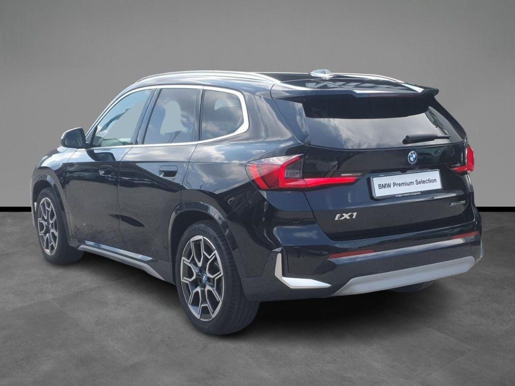 BMW iX1 xDrive 30 xLine - 4