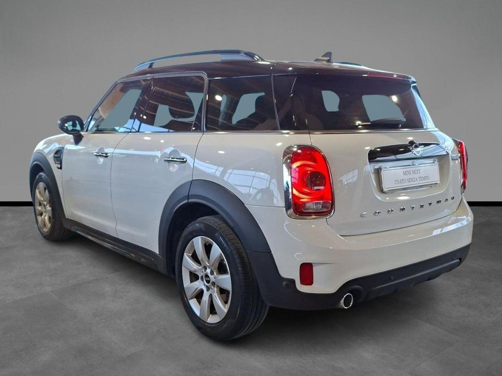 MINI Countryman 2.0 Cooper D Business Countryman Aut. - 4