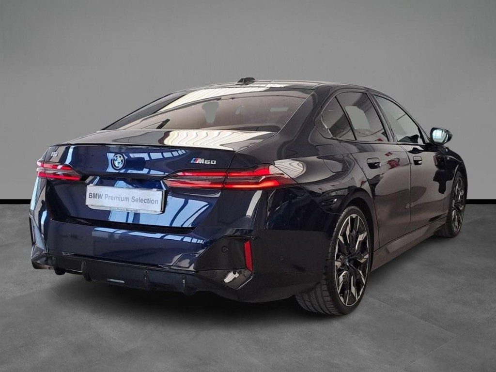BMW i5 M60 Msport Pro + Tetto Panorama - 15