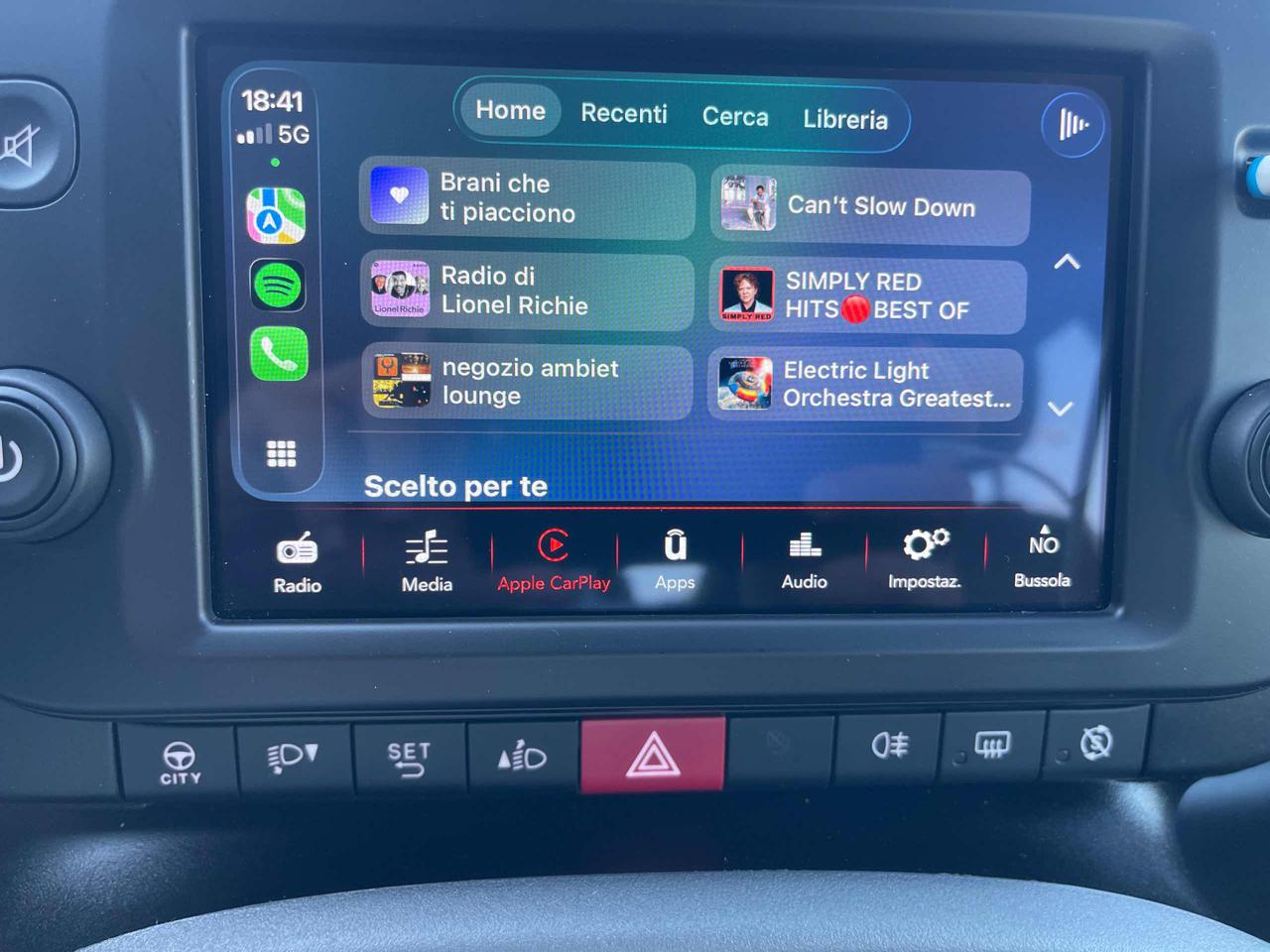 FIAT Panda 1.0 FireFly S&S Hybrid City Life Car Play Navi - 23
