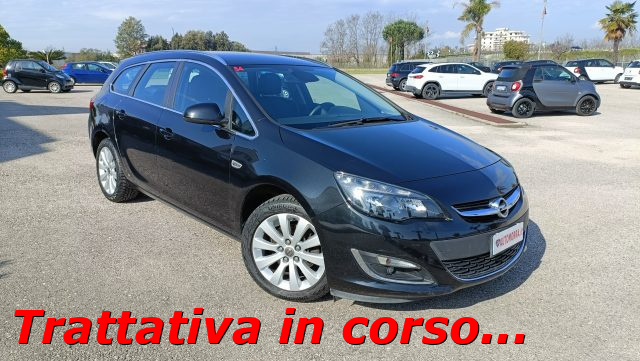 OPEL Astra Nero metallizzato