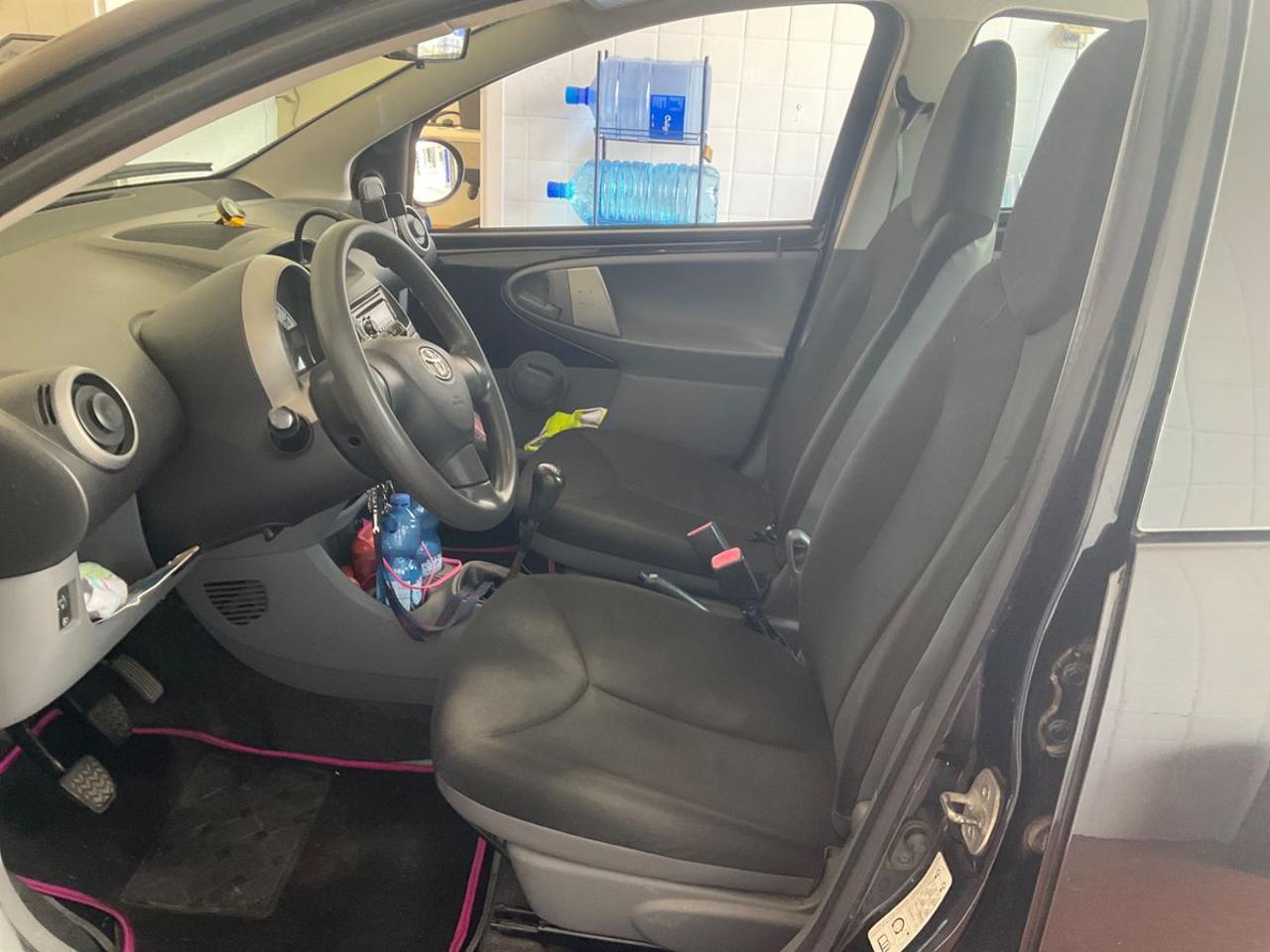 TOYOTA Aygo 1.0 12V VVT-i 5 porte Now - 7