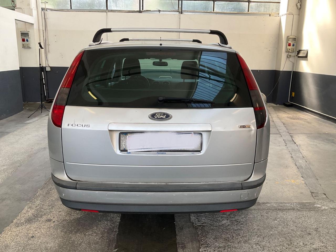 FORD Focus + 1.6 TDCi (90CV) SW - 6