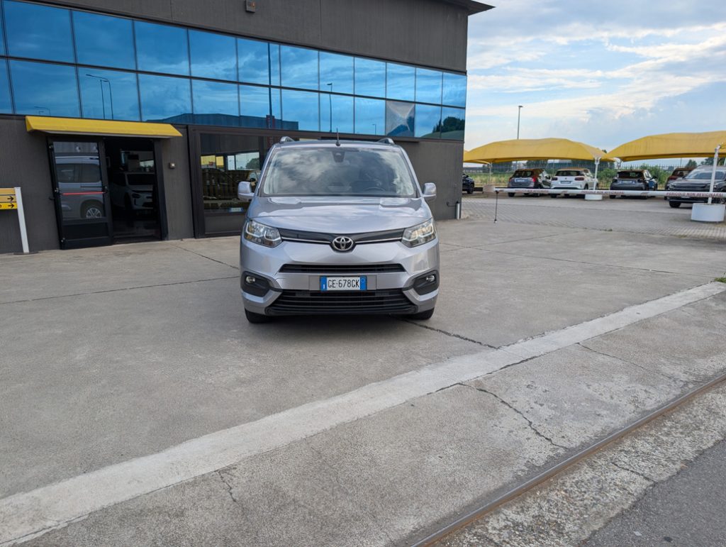 TOYOTA Proace City Verso 1.5D 100 CV S&S Short D Lounge - 2