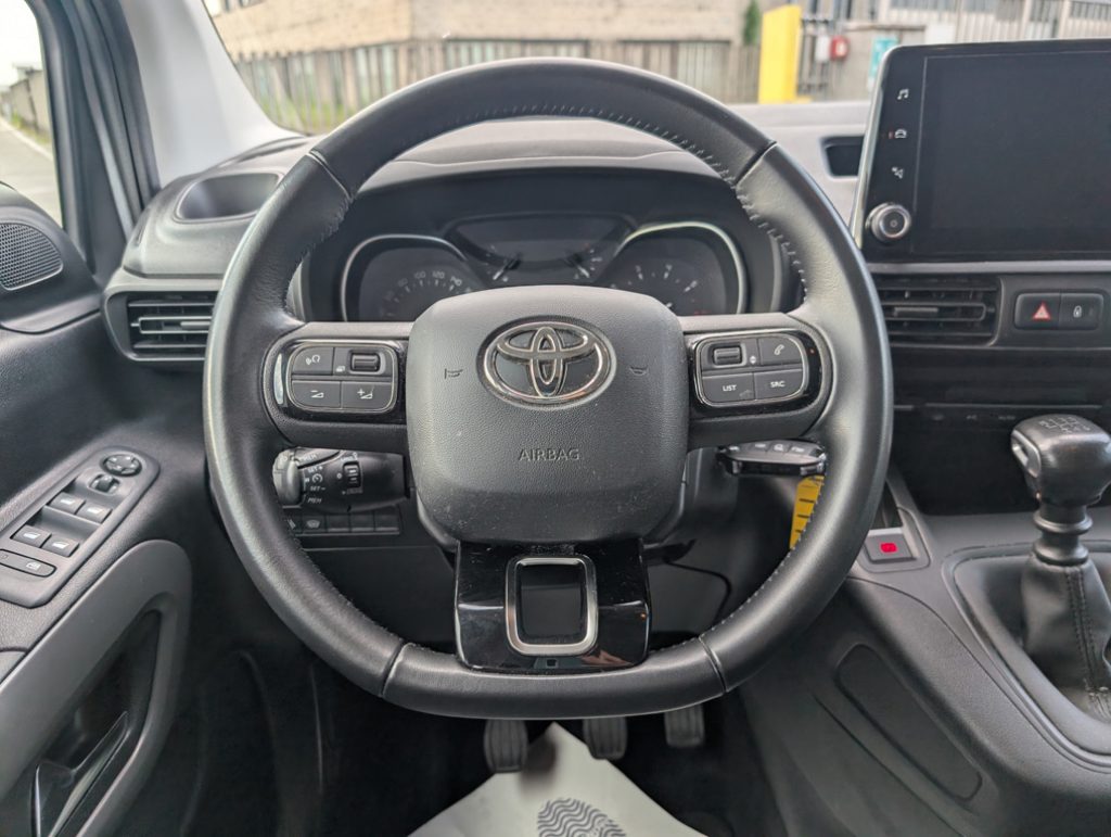 TOYOTA Proace City Verso 1.5D 100 CV S&S Short D Lounge - 11