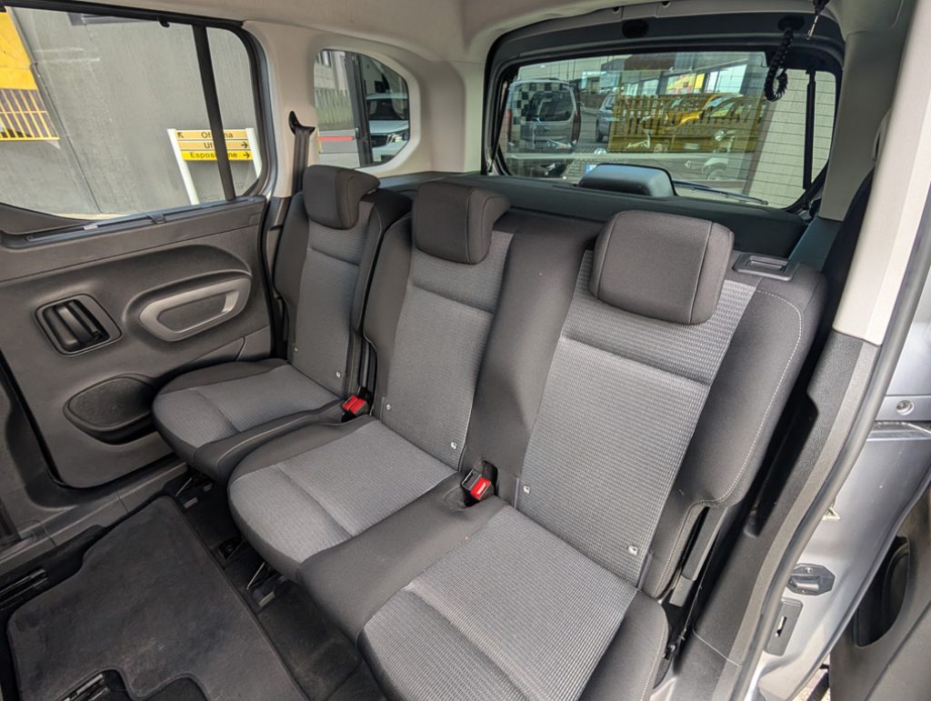 TOYOTA Proace City Verso 1.5D 100 CV S&S Short D Lounge - 22