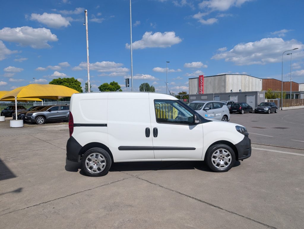 FIAT Doblo 1.4 T-Jet 120CV Natural Power  Cargo BZ/METANO - 4