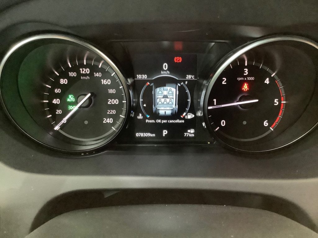 LAND ROVER Discovery Sport 2.0 TD4 180 CV aut HSE - 15