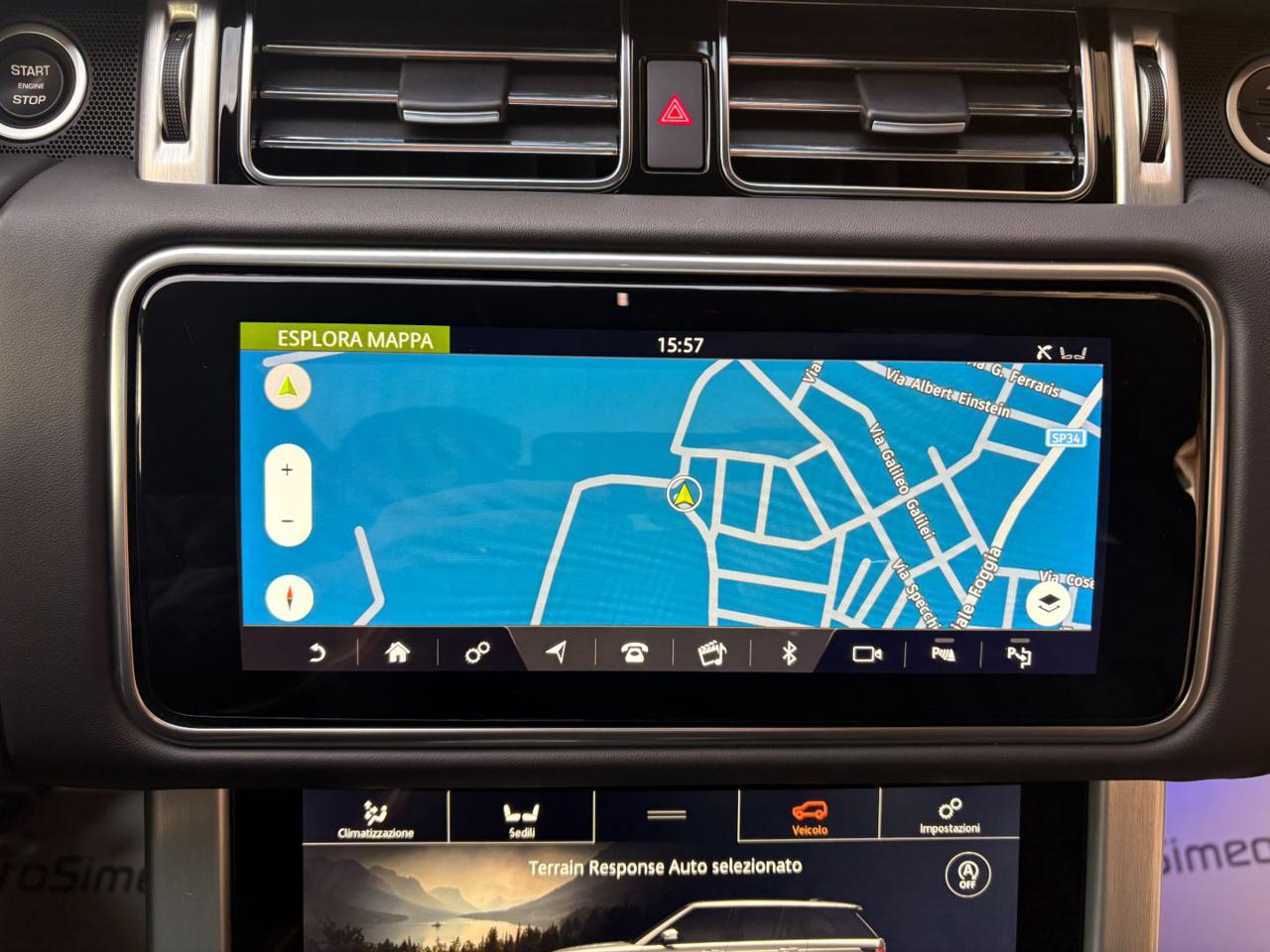 LAND ROVER Range Rover 3.0 SDV6 Autobiography - 17