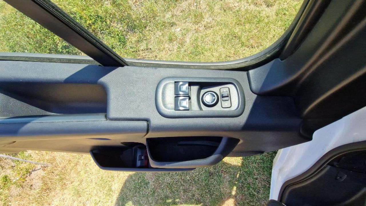 RENAULT Master T35 2.3 dCi 145 ICE CASSONE FISSO 3,20 X 2,05. - 11