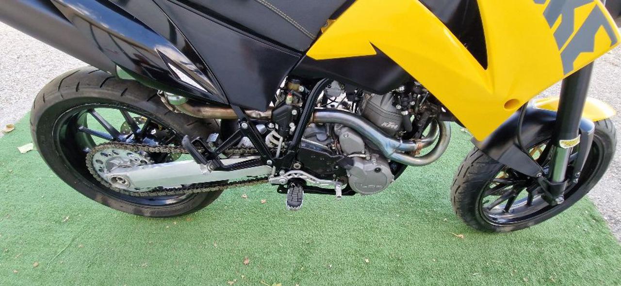 KTM 640 Duke 2 - 6