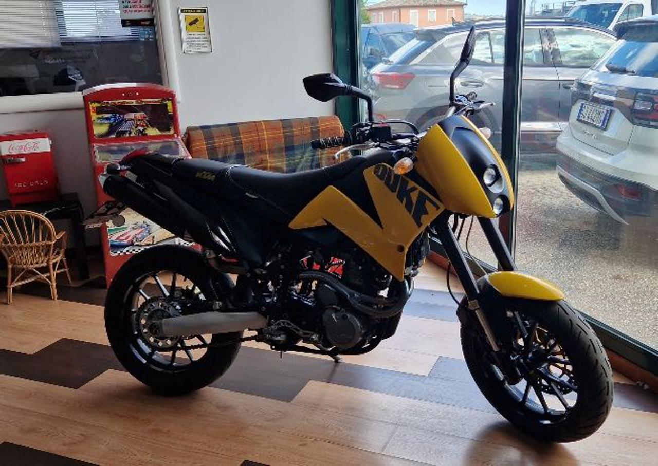 KTM 640 Duke 2 - 14