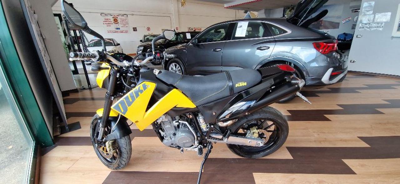 KTM 640 Duke 2 - 15