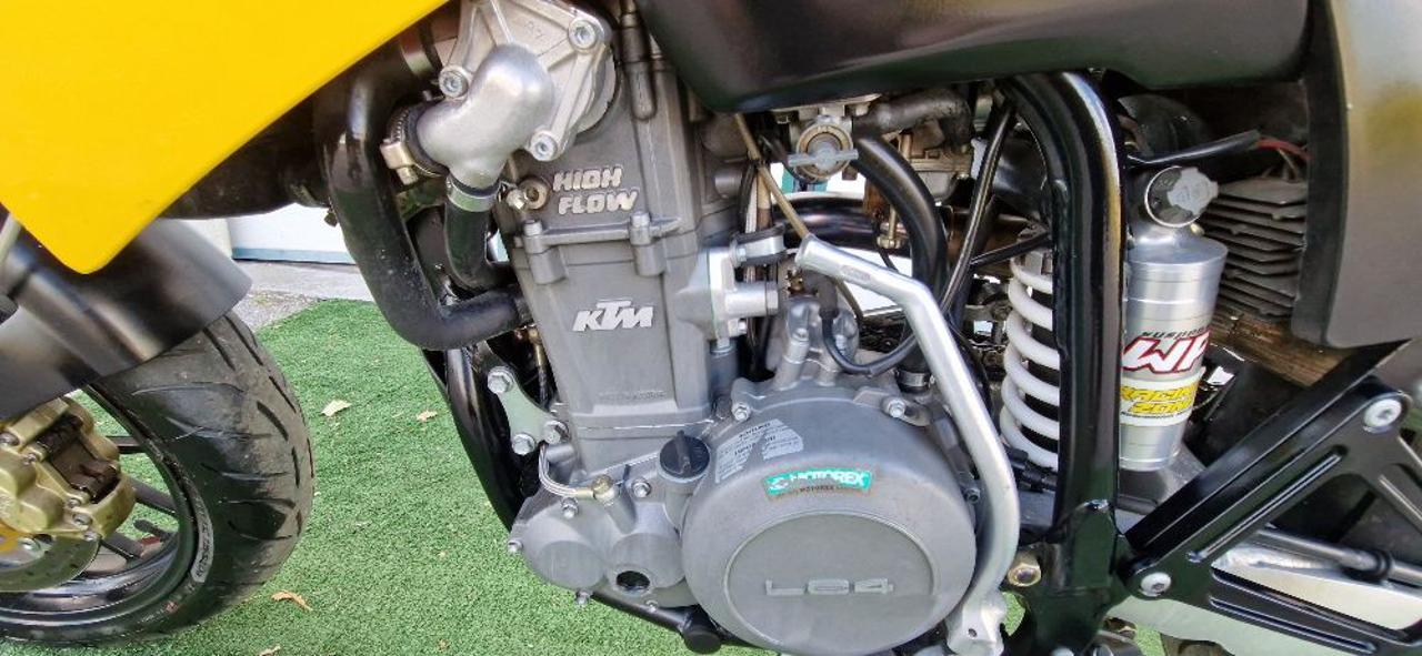 KTM 640 Duke 2 - 10
