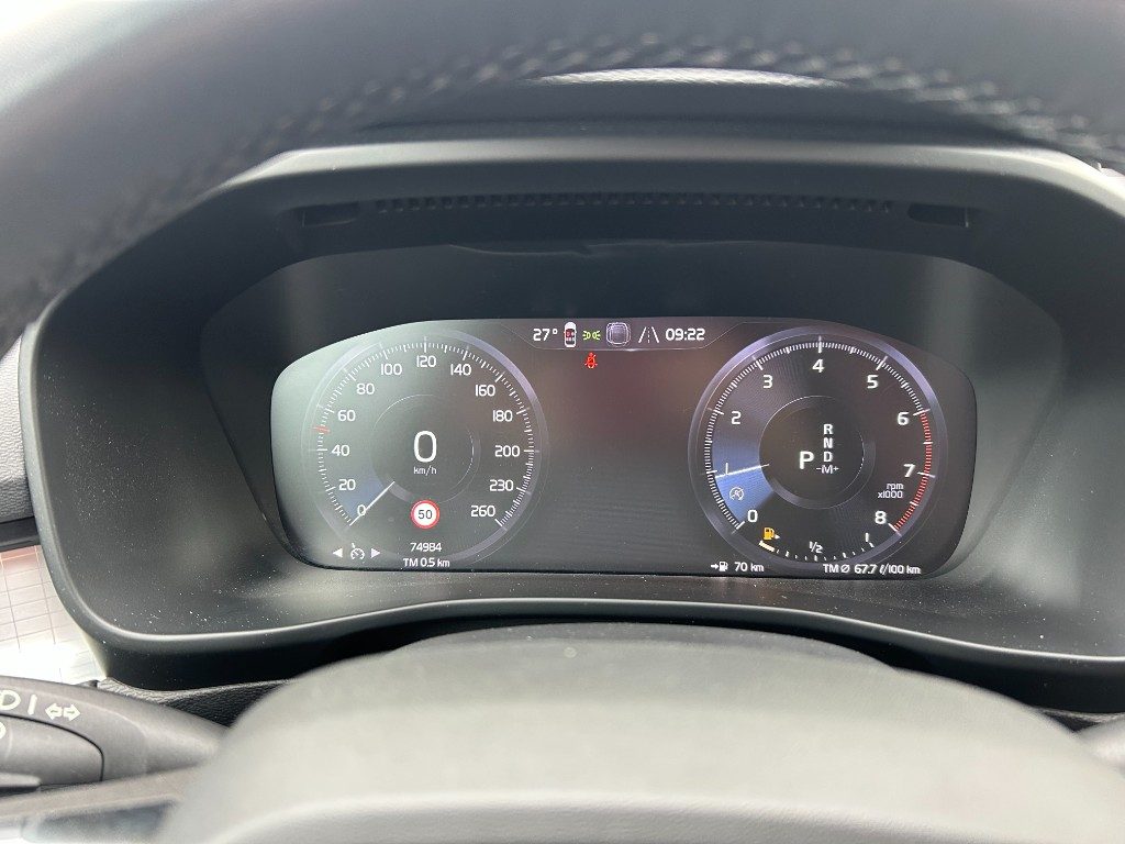 VOLVO XC40 T2 Core Aut. - Grid Foto 11