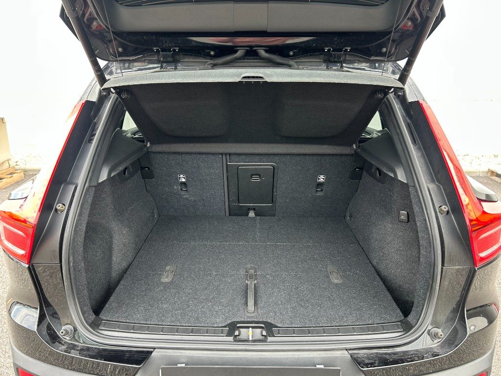 VOLVO XC40 T2 Core Aut. - Grid Foto 14