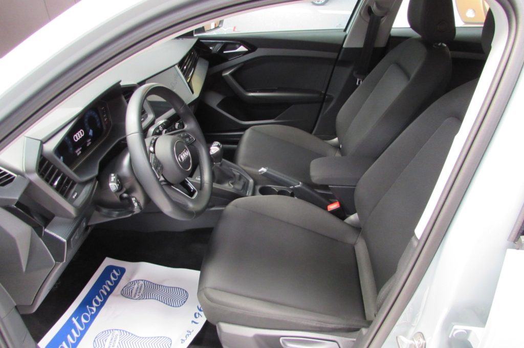AUDI A1 SPB 25 TFSI Admired - 6