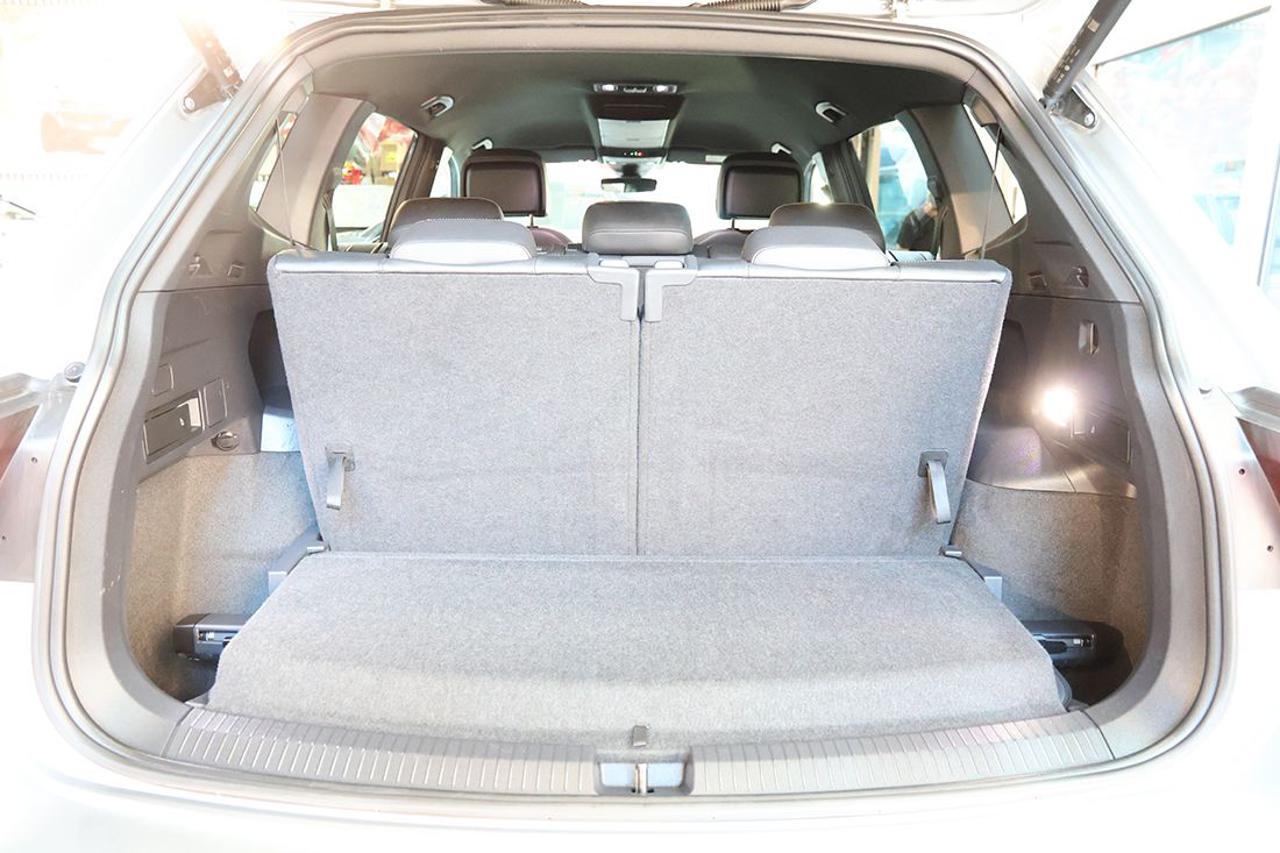 VOLKSWAGEN Tiguan Allspace 2.0 TDI SCR DSG R-Line - 12