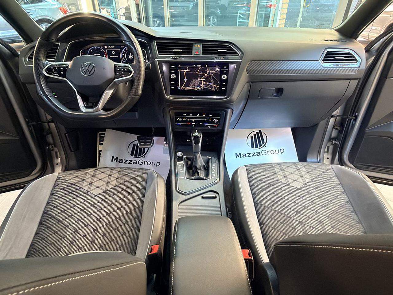 VOLKSWAGEN Tiguan Allspace 2.0 TDI SCR DSG R-Line - 16