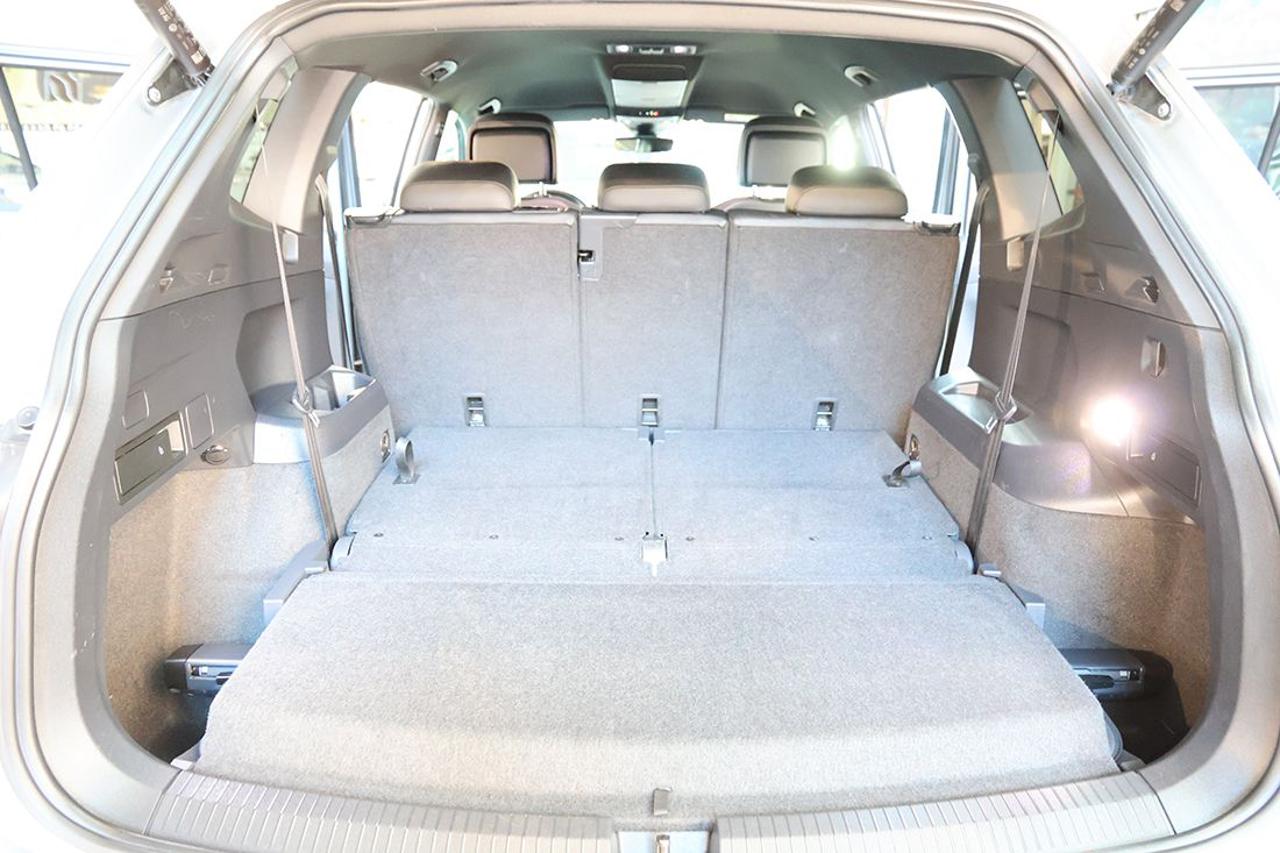 VOLKSWAGEN Tiguan Allspace 2.0 TDI SCR DSG R-Line - 13
