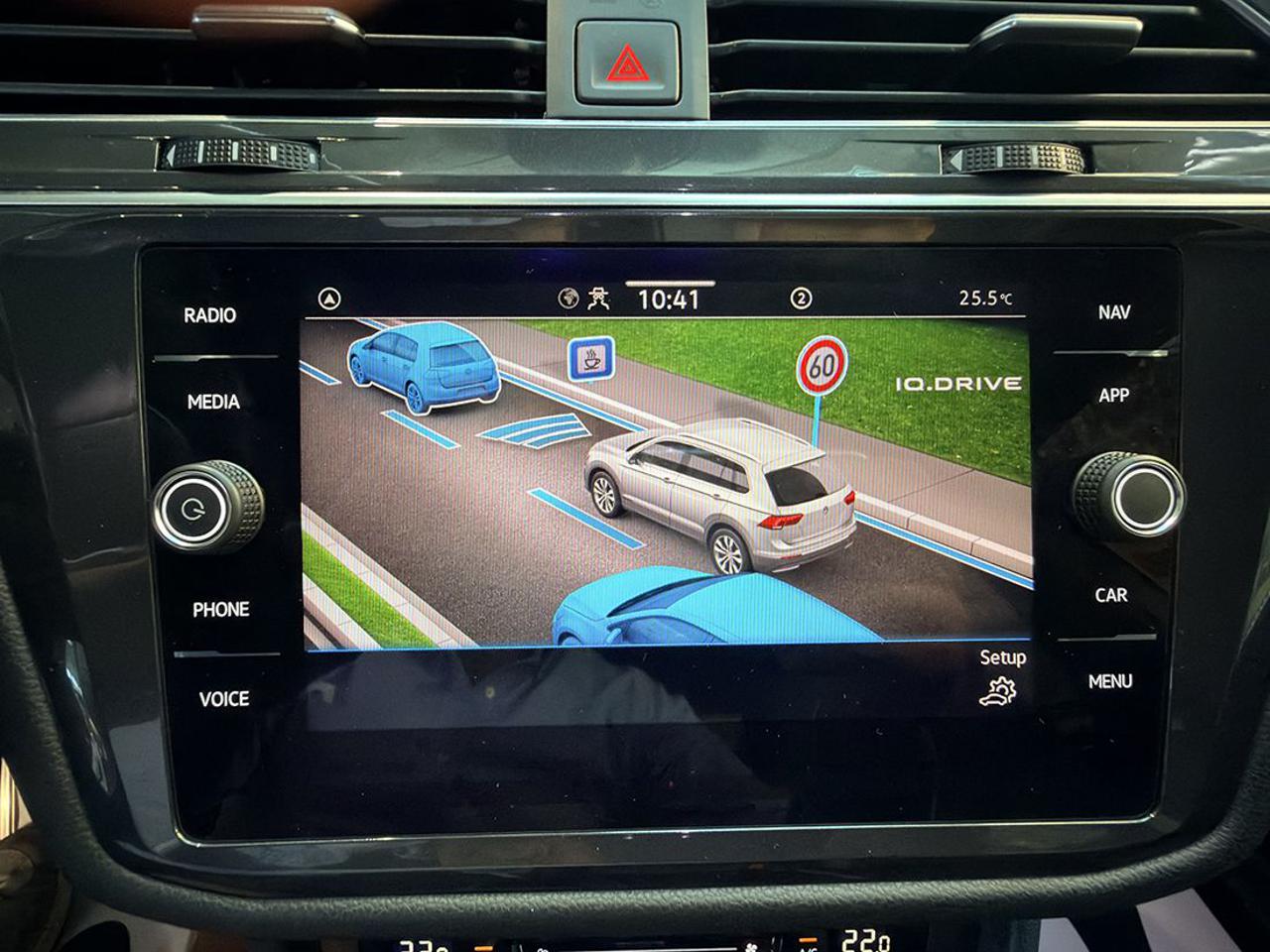 VOLKSWAGEN Tiguan Allspace 2.0 TDI SCR DSG R-Line - 31