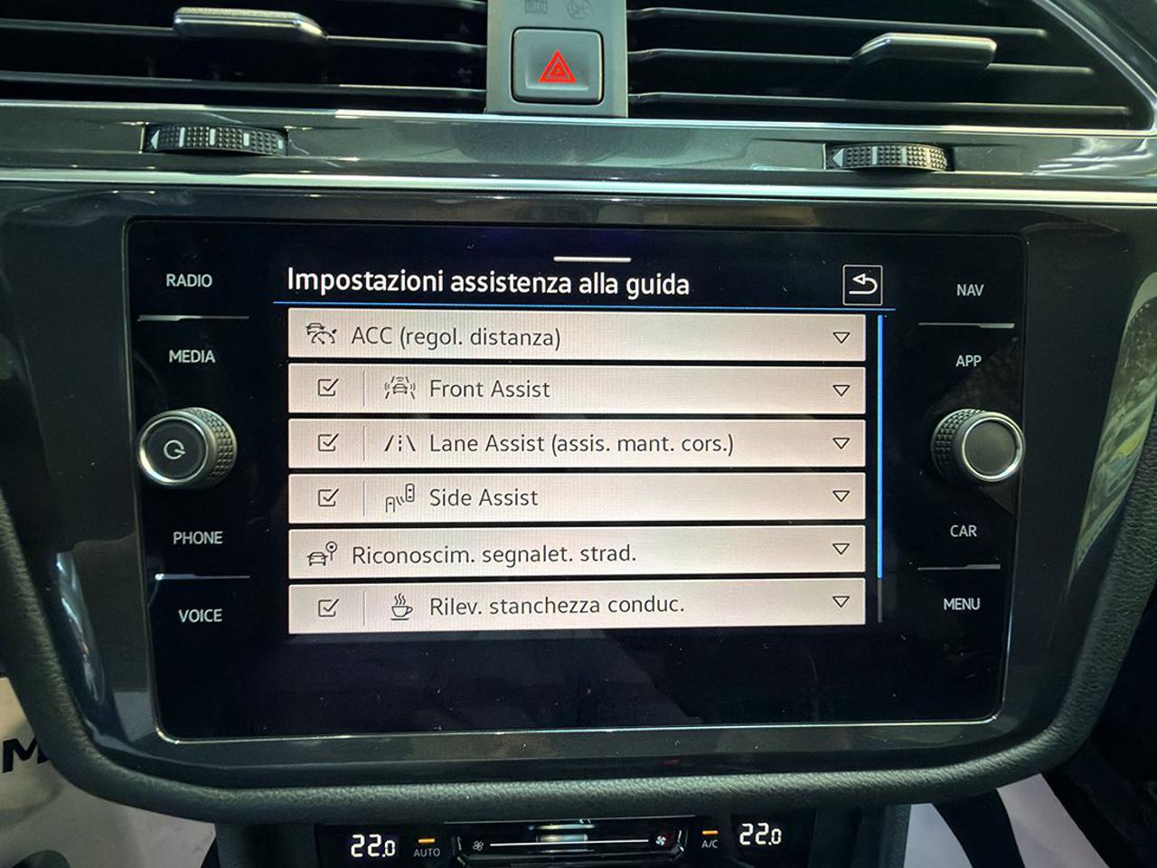 VOLKSWAGEN Tiguan Allspace 2.0 TDI SCR DSG R-Line - 32