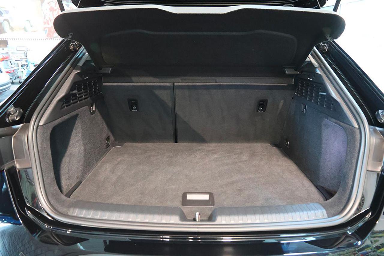 AUDI A3 30 TFSI Sportback Business Advanced - 12