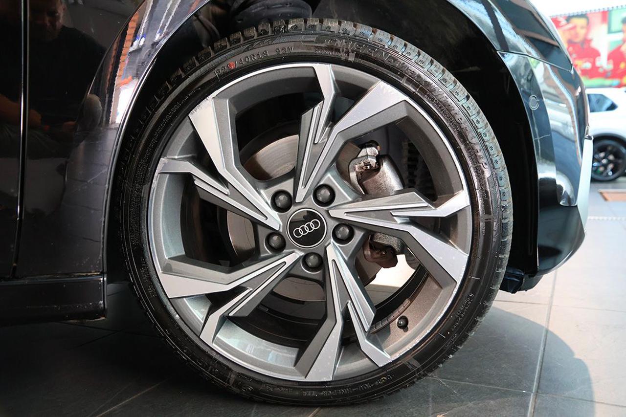 AUDI A3 30 TFSI Sportback Business Advanced - 6