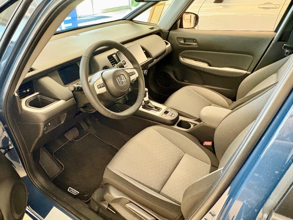 HONDA Jazz Hybrid 1.5 Elegance - Grid Foto 8