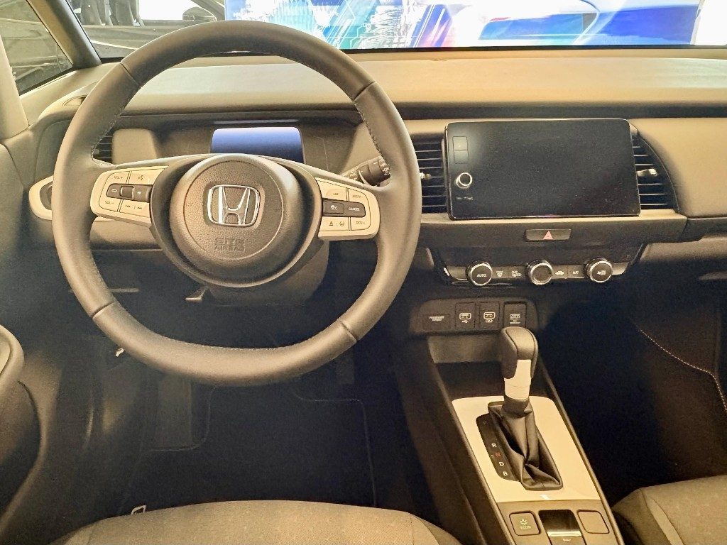 HONDA Jazz Hybrid 1.5 Elegance - Grid Foto 11