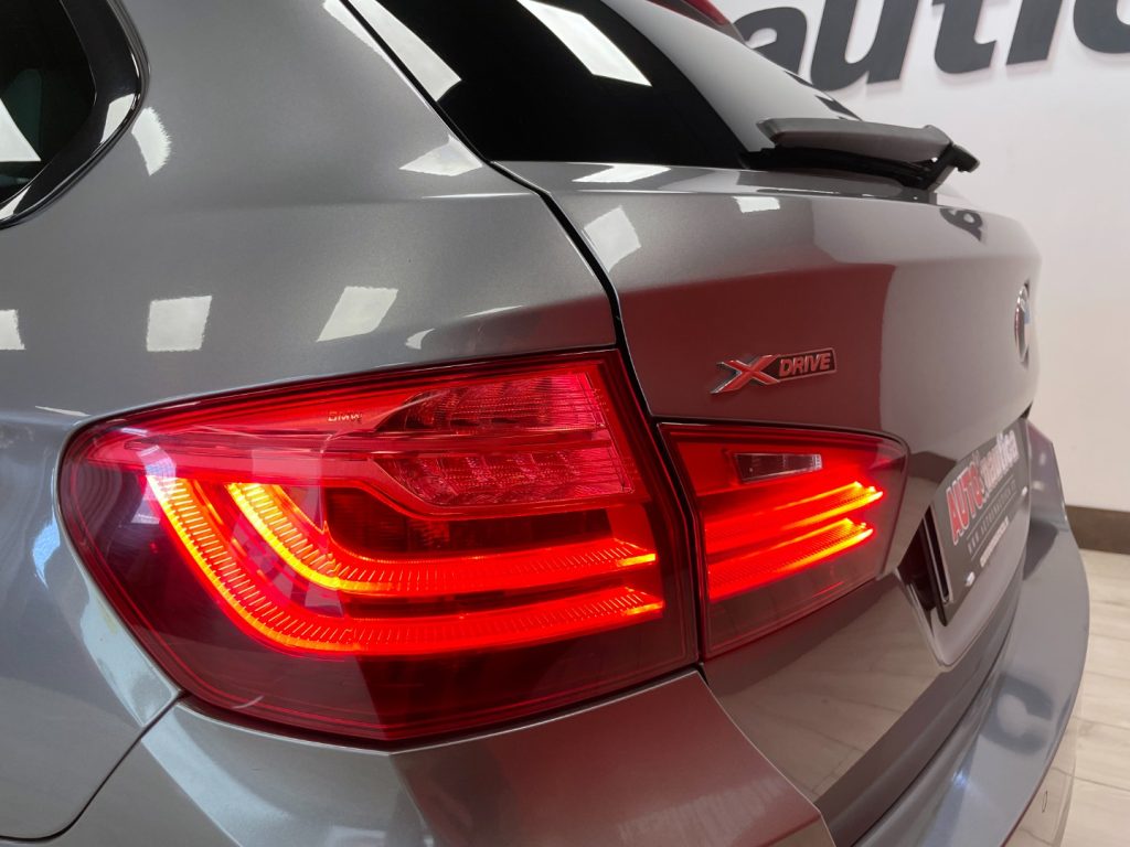 BMW 520 D TOURING XDRIVE MSPORT 190CV AUTO - 12