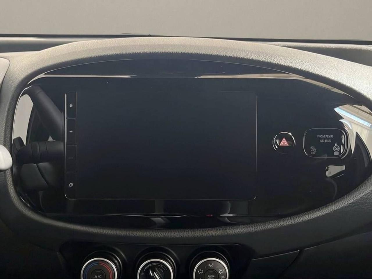 TOYOTA Aygo X 1.0 VVT-i 72 CV 5 porte Trend - 19