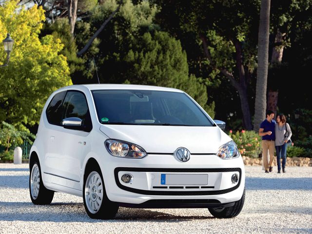 VOLKSWAGEN up! Rosso pastello