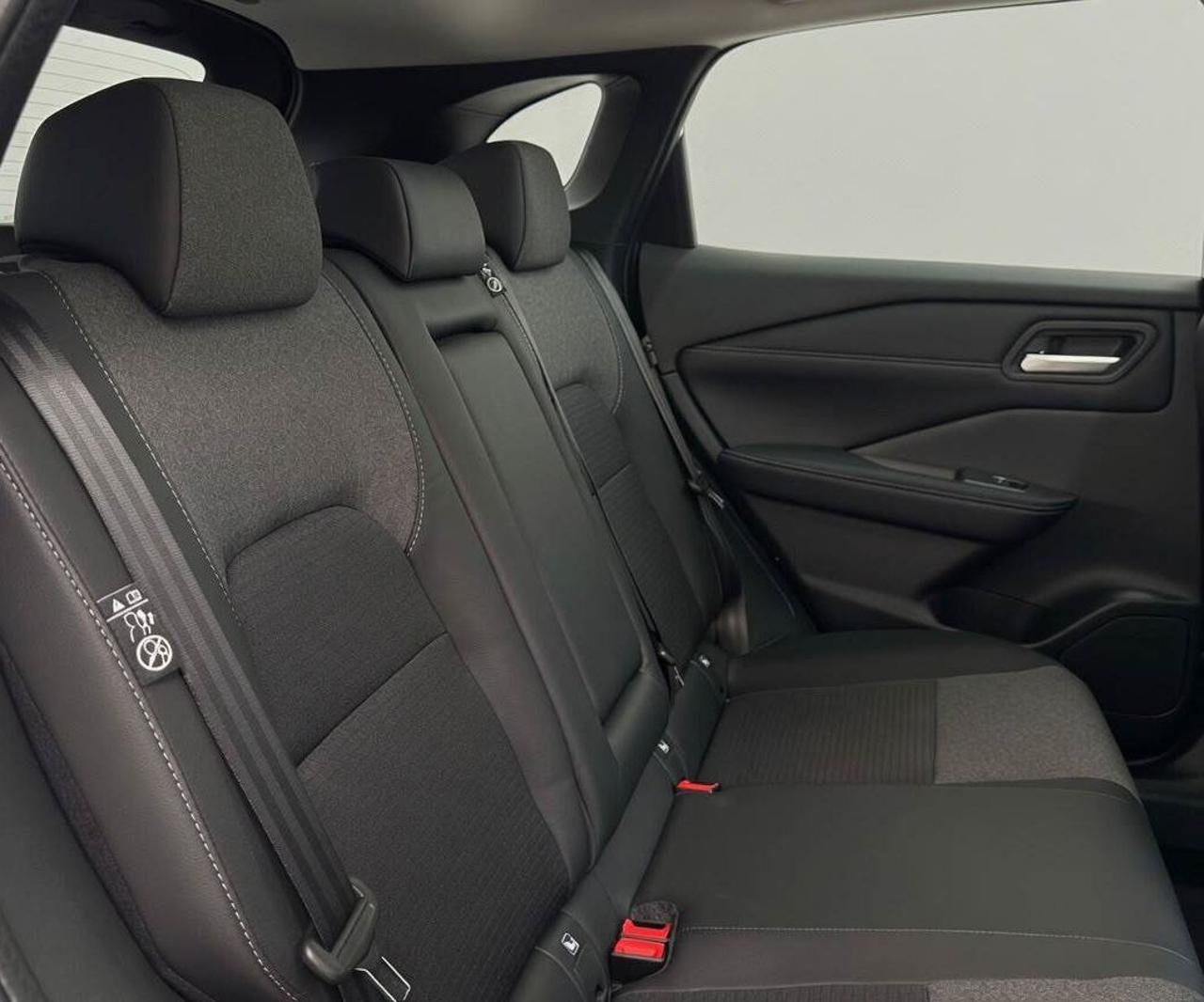 NISSAN Qashqai 1.3 MHEV 158 Xtronic N-Connecta TETTO IN VETRO - 13