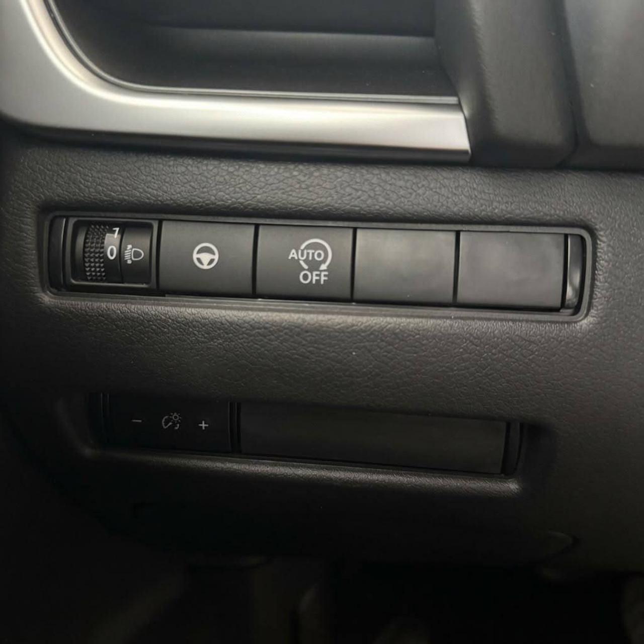 NISSAN Qashqai 1.3 MHEV 158 Xtronic Tekna - 32